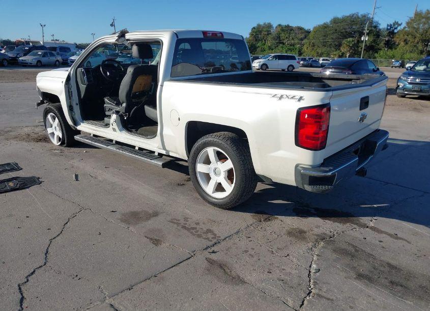 Photo 3 of 2014 Chevrolet Silverado 1500 1LT (VIN 3GCUKREC8EG485459)
