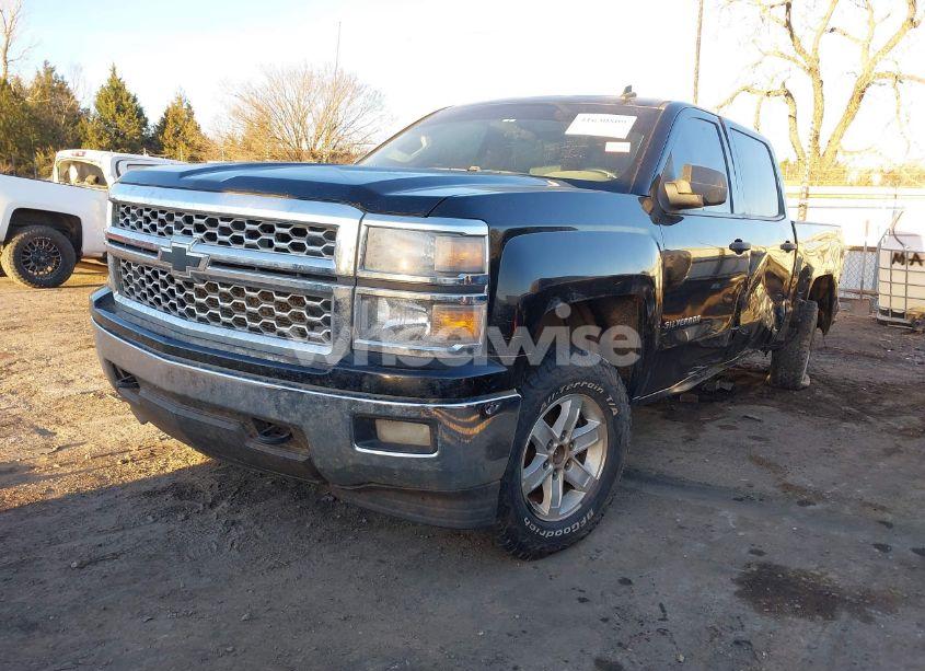 Photo 2 of 2014 Chevrolet Silverado 1500 1LT (VIN 3GCUKREC8EG559849)