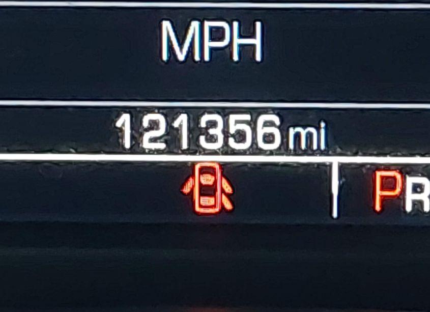 Photo 15 of 2015 Chevrolet Silverado 1500 1LT (VIN 3GCUKREC8FG142104)