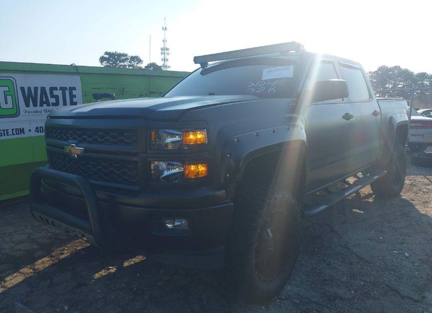 Photo 2 of 2015 Chevrolet Silverado 1500 1LT (VIN 3GCUKREC8FG142104)
