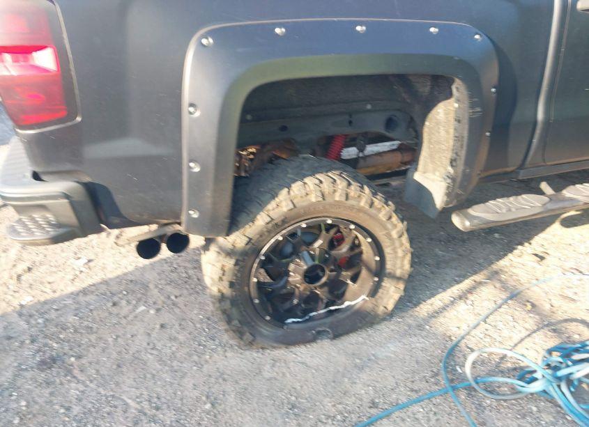 Photo 6 of 2015 Chevrolet Silverado 1500 1LT (VIN 3GCUKREC8FG142104)