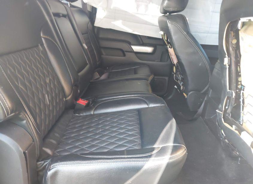 Photo 8 of 2015 Chevrolet Silverado 1500 1LT (VIN 3GCUKREC8FG142104)