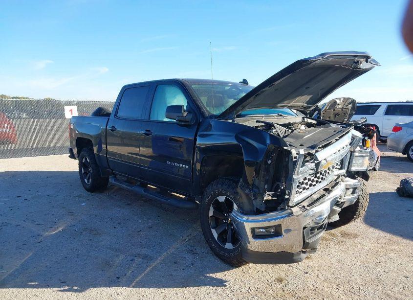 2015 Chevrolet Silverado 1500 1LT (VIN 3GCUKREC8FG185938) main photo