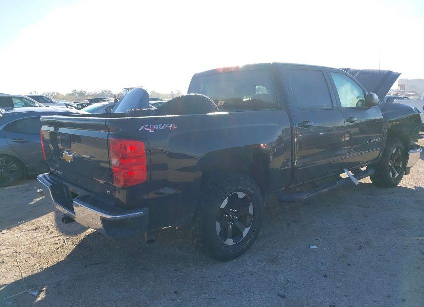 Photo 4 of 2015 Chevrolet Silverado 1500 1LT (VIN 3GCUKREC8FG185938)