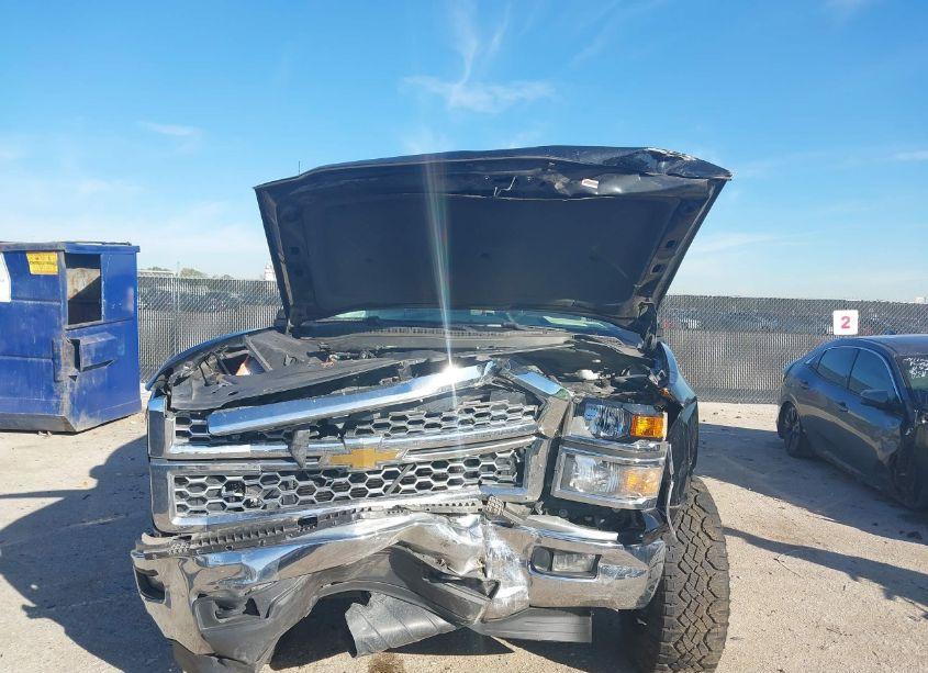 Photo 6 of 2015 Chevrolet Silverado 1500 1LT (VIN 3GCUKREC8FG185938)