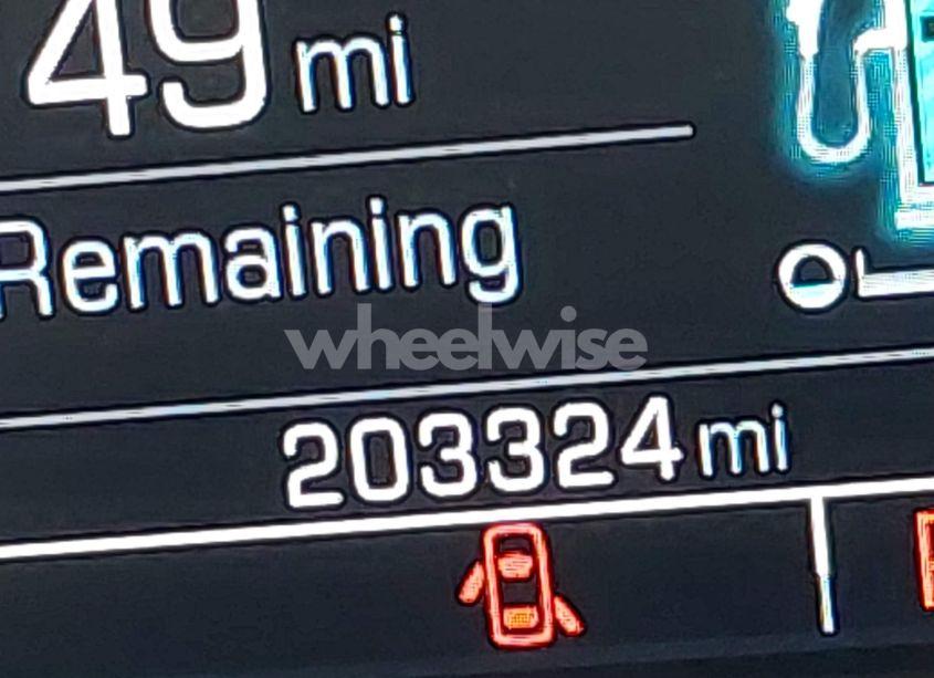 Photo 15 of 2015 Chevrolet Silverado 1500 2LT (VIN 3GCUKREC8FG196292)