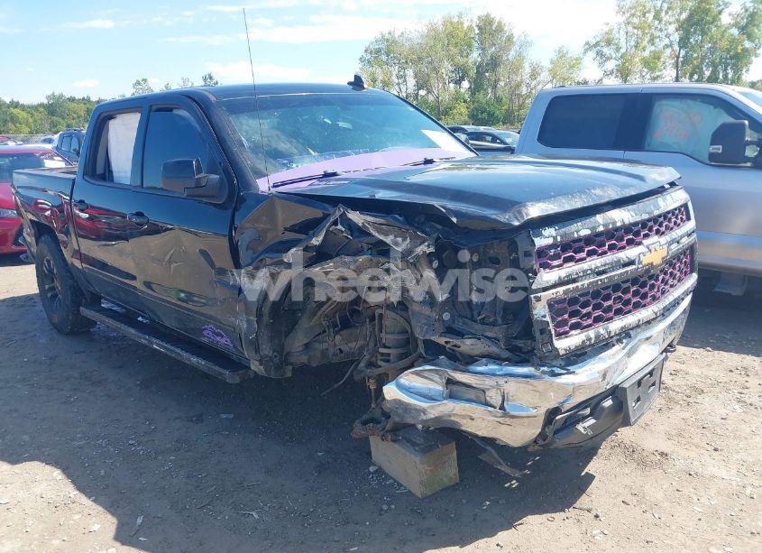 2015 Chevrolet Silverado 1500 1LT/2LT (VIN 3GCUKREC8FG242011) main photo