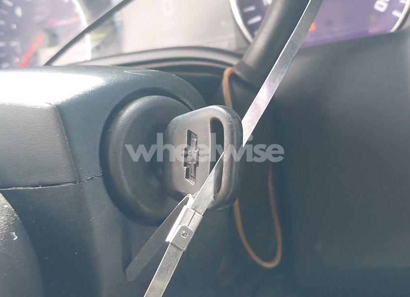 Photo 11 of 2015 Chevrolet Silverado 1500 1LT/2LT (VIN 3GCUKREC8FG242011)