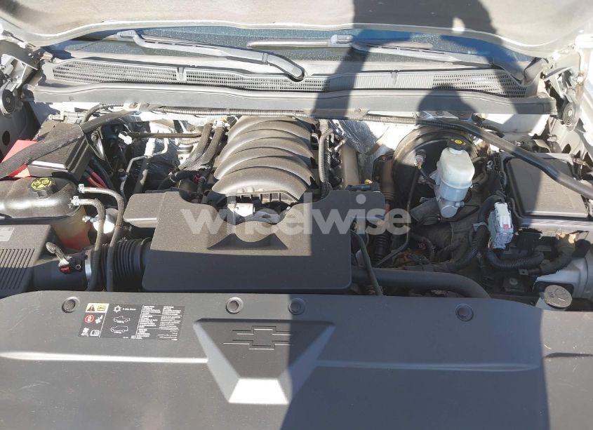 Photo 10 of 2015 Chevrolet Silverado 1500 (VIN 3GCUKREC8FG252750)