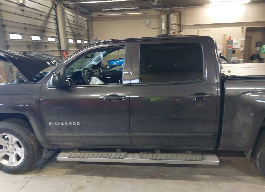 Photo 15 of 2015 Chevrolet Silverado 1500 2LT (VIN 3GCUKREC8FG336552)