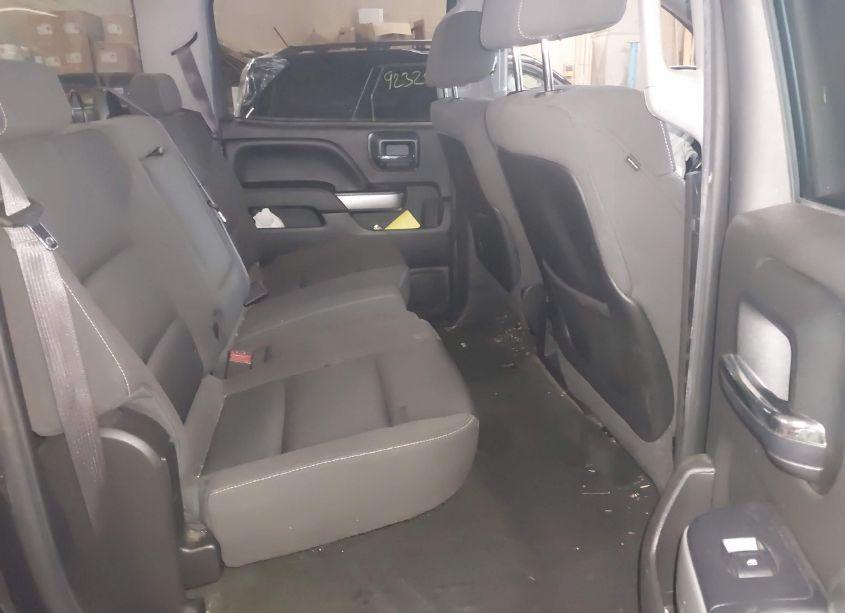 Photo 8 of 2015 Chevrolet Silverado 1500 2LT (VIN 3GCUKREC8FG336552)