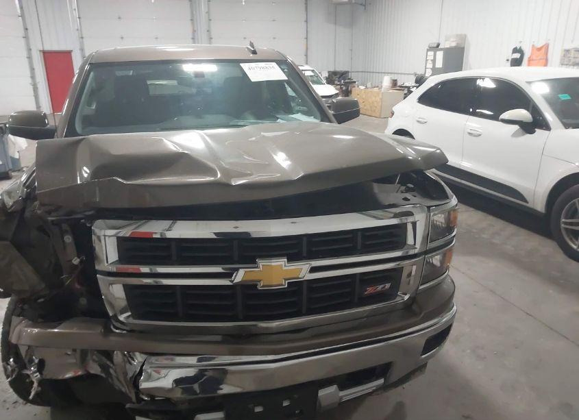 Photo 12 of 2015 Chevrolet Silverado 1500 2LT (VIN 3GCUKREC8FG491148)