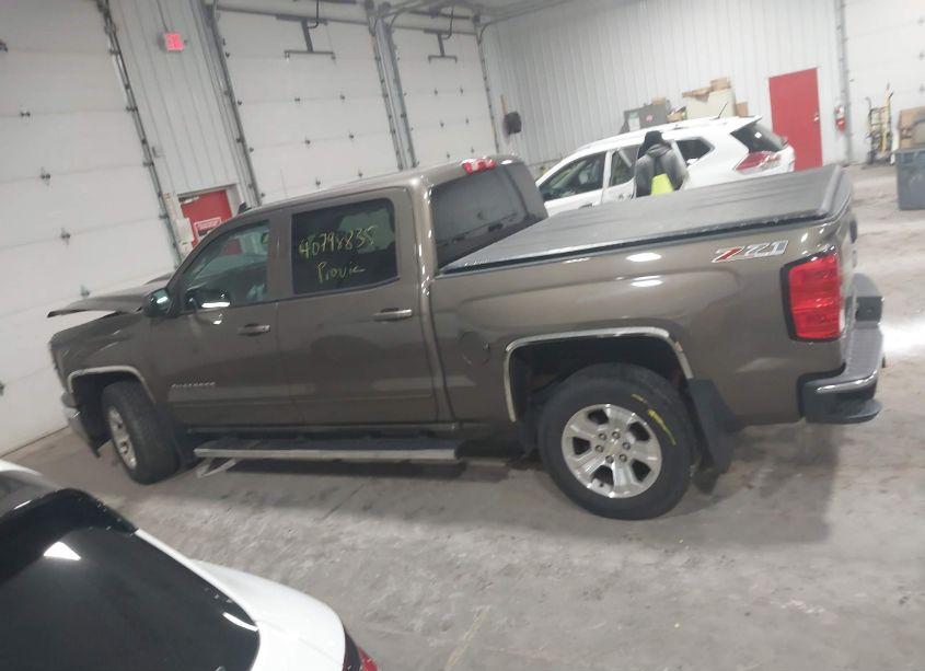 Photo 14 of 2015 Chevrolet Silverado 1500 2LT (VIN 3GCUKREC8FG491148)