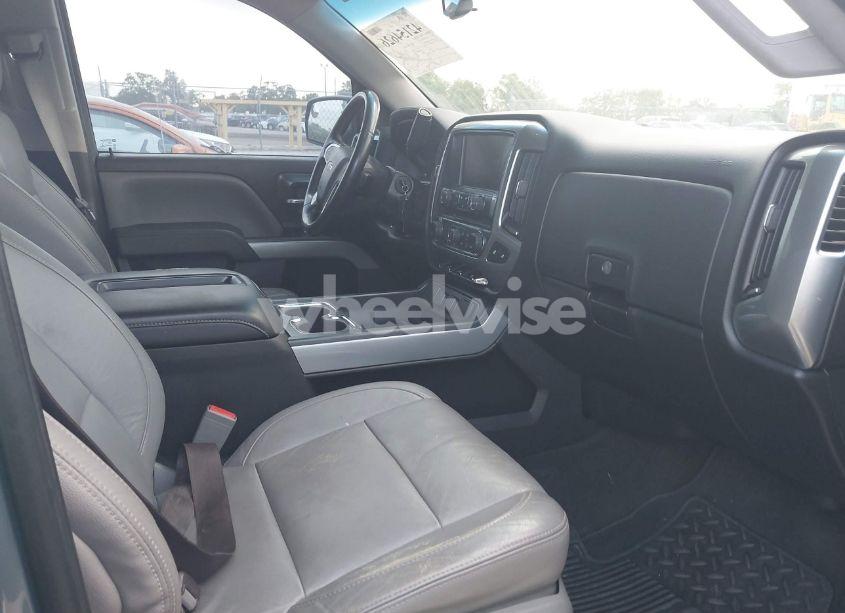 Photo 5 of 2015 Chevrolet Silverado 1500 2LT (VIN 3GCUKREC8FG535021)