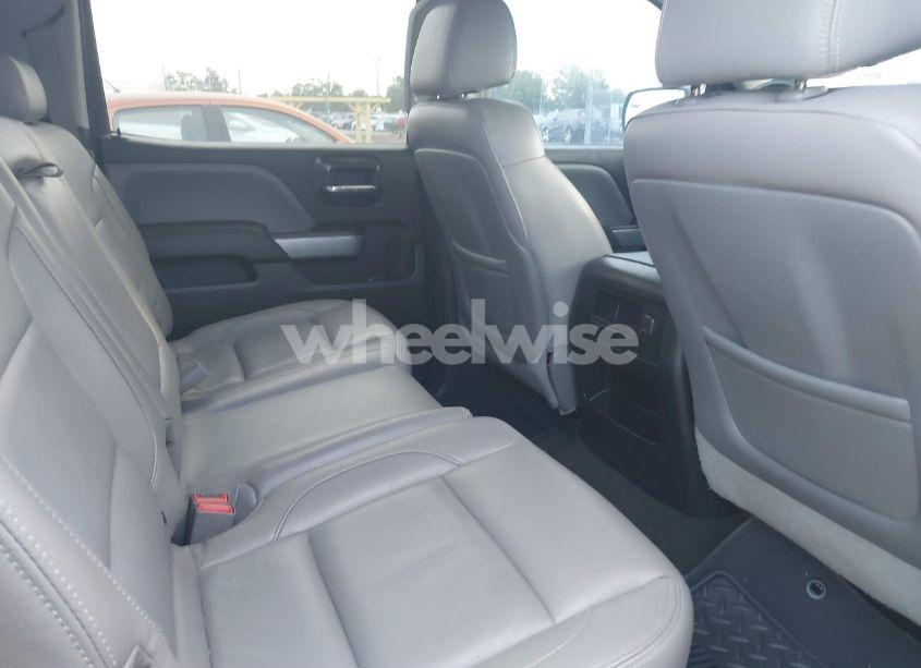 Photo 8 of 2015 Chevrolet Silverado 1500 2LT (VIN 3GCUKREC8FG535021)