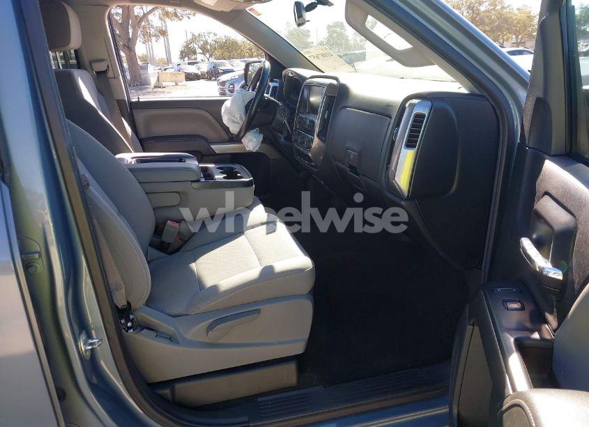 Photo 5 of 2016 Chevrolet Silverado 1500 1LT (VIN 3GCUKREC8GG219524)