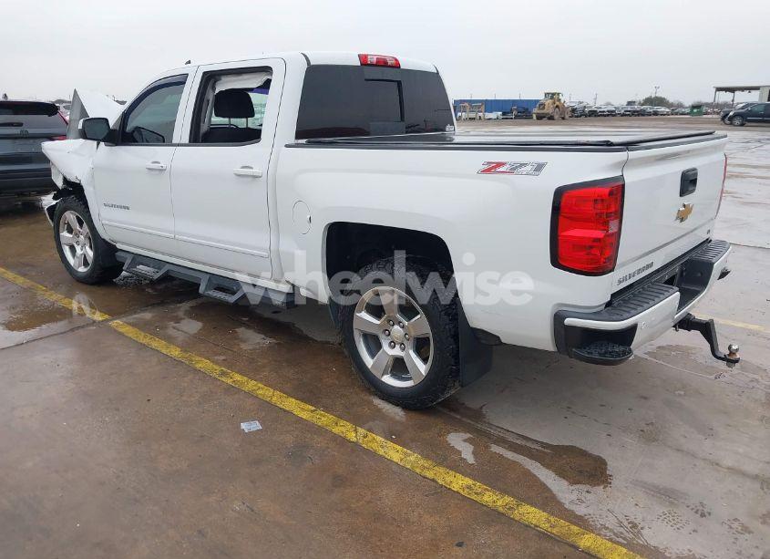 Photo 3 of 2016 Chevrolet Silverado 1500 2LT (VIN 3GCUKREC8GG364045)