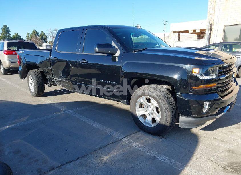 2016 Chevrolet Silverado 1500 2LT (VIN 3GCUKREC8GG381699) main photo