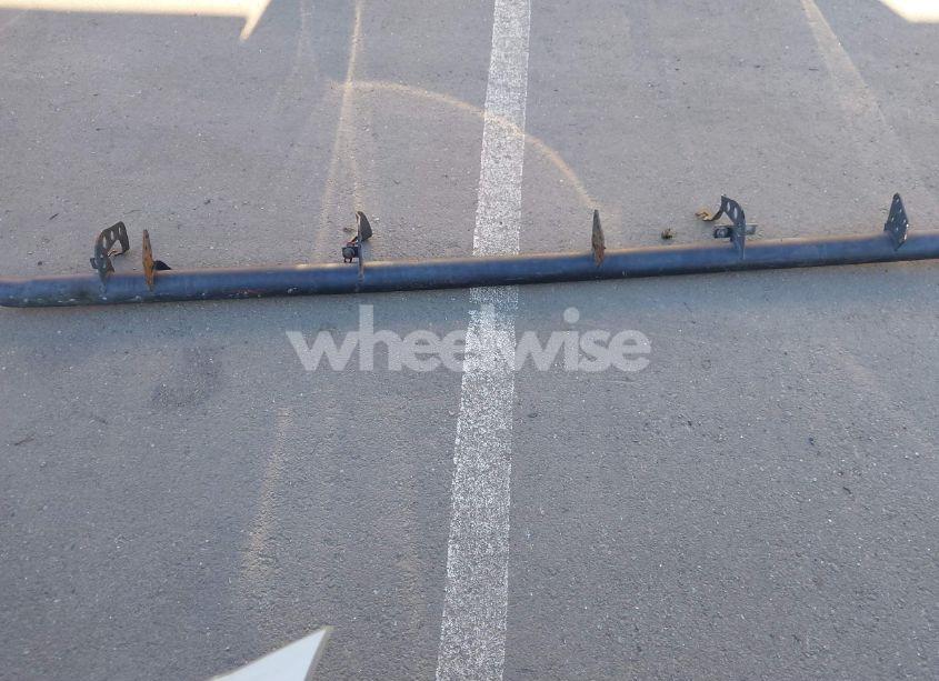 Photo 12 of 2016 Chevrolet Silverado 1500 2LT (VIN 3GCUKREC8GG381699)