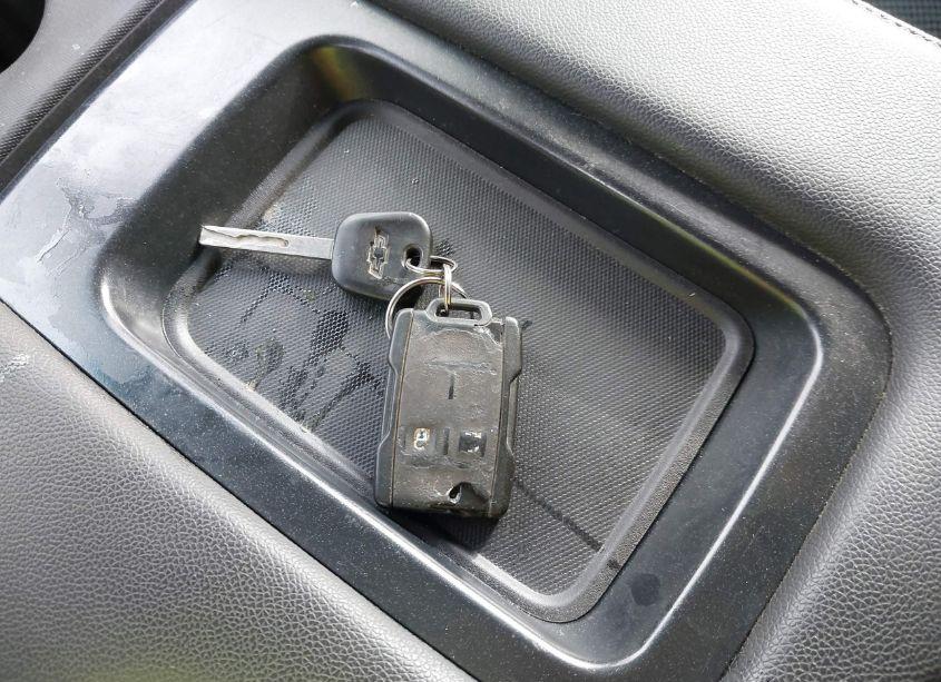 Photo 11 of 2017 Chevrolet Silverado 1500 2LT (VIN 3GCUKREC8HG163604)