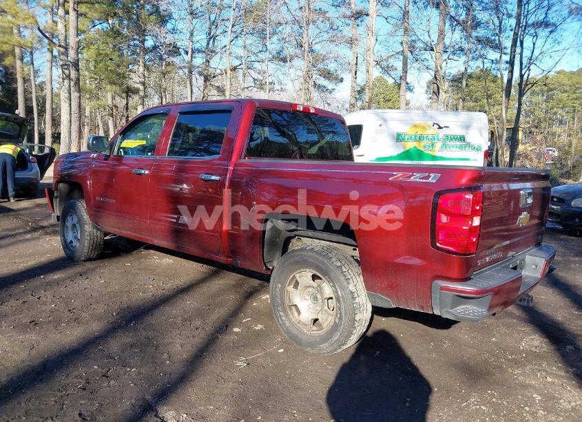 Photo 3 of 2017 Chevrolet Silverado 1500 (VIN 3GCUKREC8HG190821)