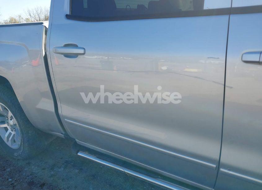 Photo 18 of 2017 Chevrolet Silverado 1500 1LT (VIN 3GCUKREC8HG300556)