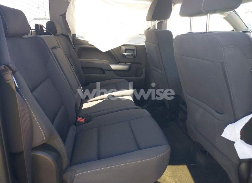 Photo 8 of 2017 Chevrolet Silverado 1500 1LT (VIN 3GCUKREC8HG300556)