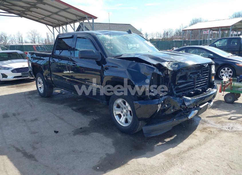 2017 Chevrolet Silverado 1500 2LT (VIN 3GCUKREC8HG350616) main photo