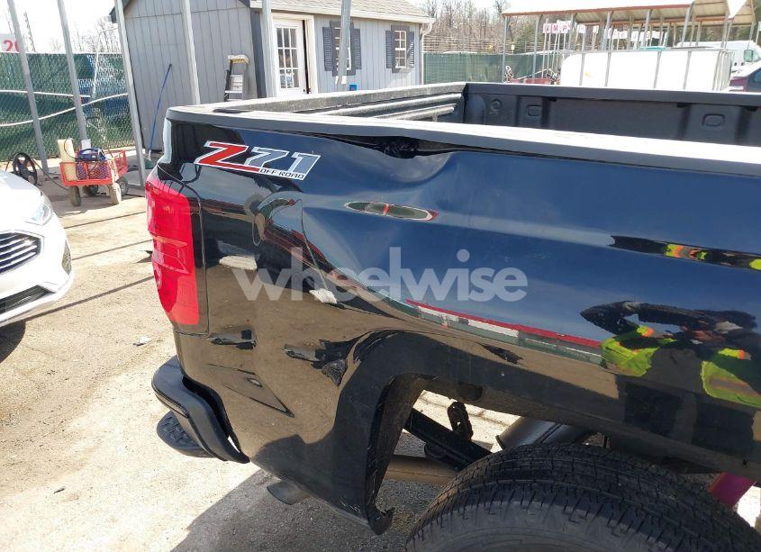 Photo 20 of 2017 Chevrolet Silverado 1500 2LT (VIN 3GCUKREC8HG350616)