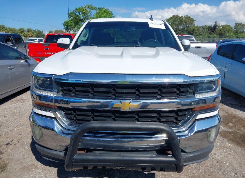 Photo 12 of 2017 Chevrolet Silverado 1500 1LT (VIN 3GCUKREC8HG356299)