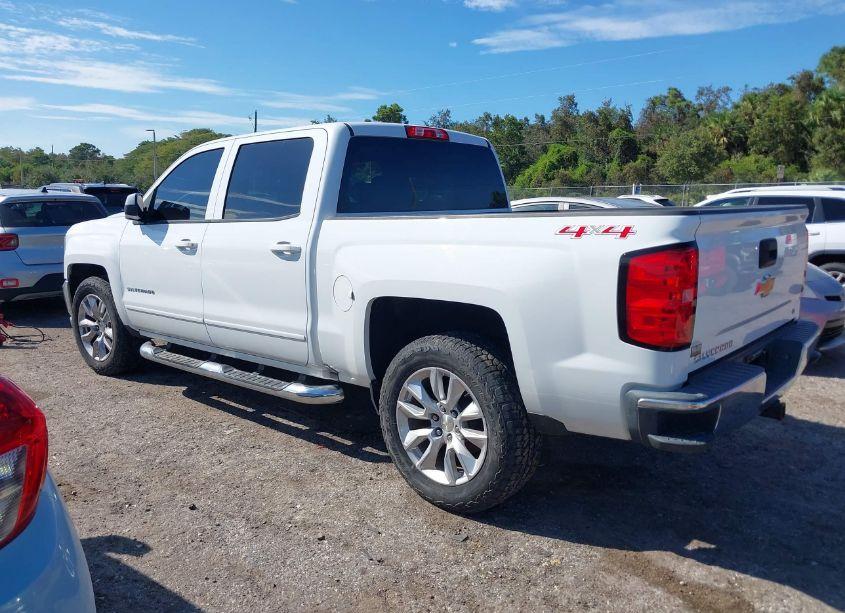 Photo 3 of 2017 Chevrolet Silverado 1500 1LT (VIN 3GCUKREC8HG356299)