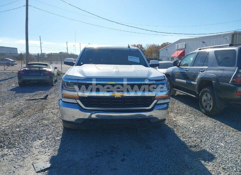 Photo 12 of 2017 Chevrolet Silverado 1500 1LT (VIN 3GCUKREC8HG432927)