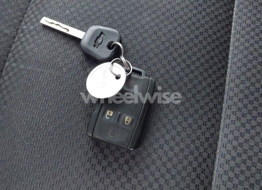 Photo 11 of 2017 Chevrolet Silverado 1500 1LT (VIN 3GCUKREC8HG500076)