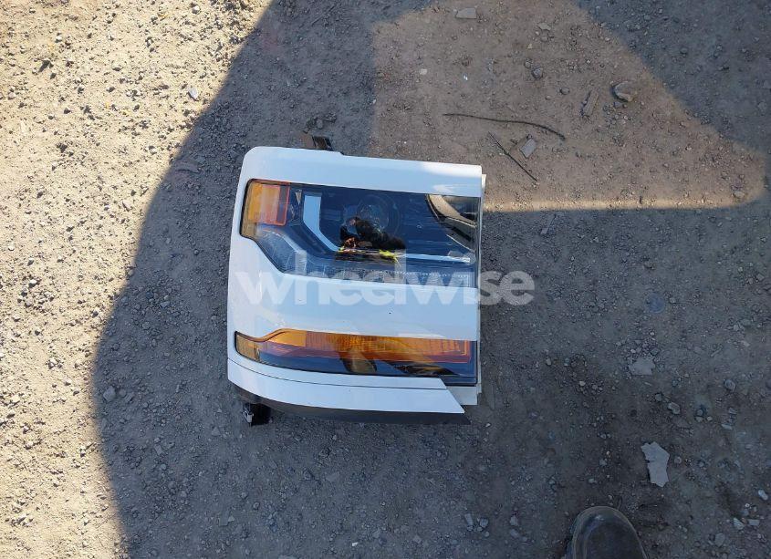 Photo 12 of 2017 Chevrolet Silverado 1500 2LT (VIN 3GCUKREC8HG508355)