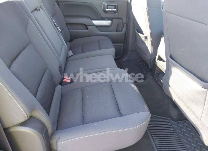 Photo 8 of 2017 Chevrolet Silverado 1500 2LT (VIN 3GCUKREC8HG508355)