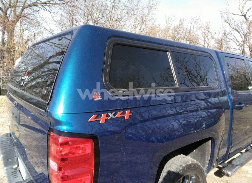 Photo 18 of 2018 Chevrolet Silverado 1500 1LT (VIN 3GCUKREC8JG463679)