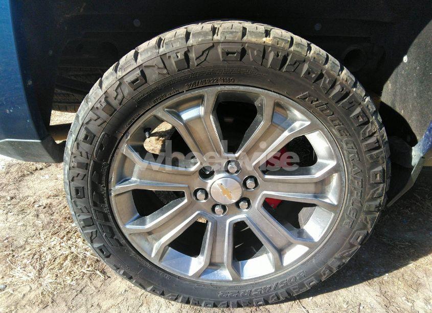 Photo 19 of 2018 Chevrolet Silverado 1500 1LT (VIN 3GCUKREC8JG463679)