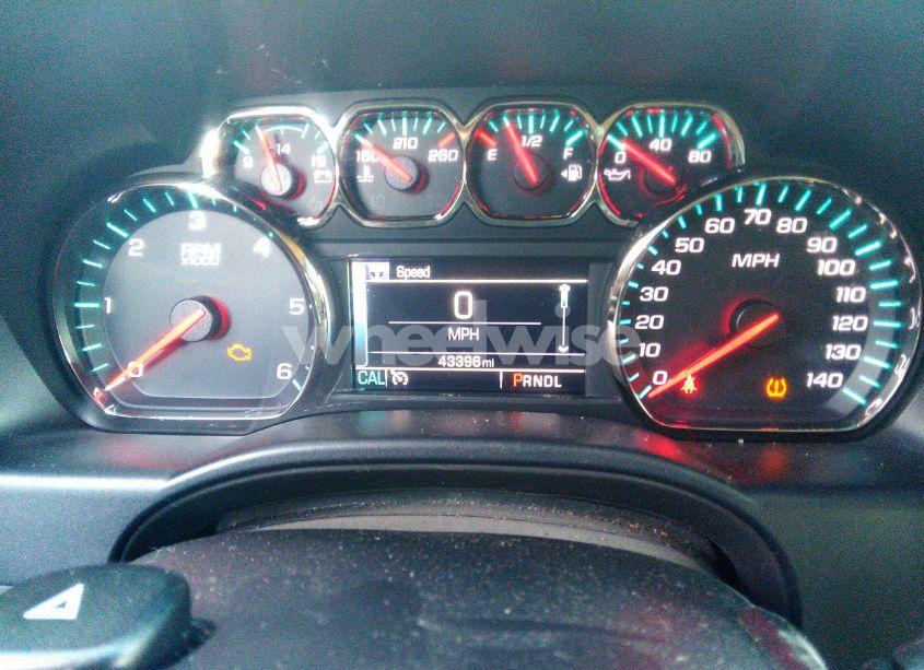 Photo 7 of 2018 Chevrolet Silverado 1500 1LT (VIN 3GCUKREC8JG463679)