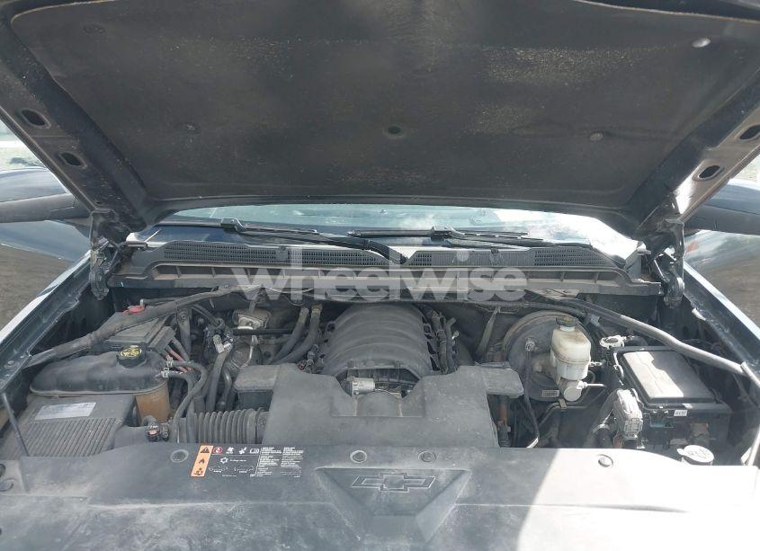 Photo 10 of 2018 Chevrolet Silverado 1500 1LT (VIN 3GCUKREC8JG552555)