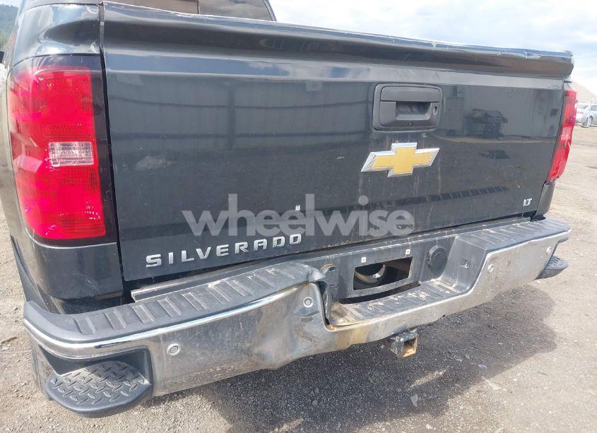 Photo 6 of 2018 Chevrolet Silverado 1500 1LT (VIN 3GCUKREC8JG552555)