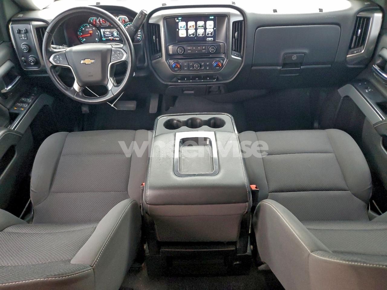 Photo 8 of 2018 CHEVROLET SILVERADO K1500 LT (VIN 3GCUKREC8JG590450)