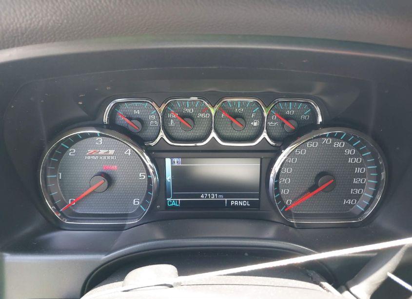 Photo 7 of 2018 Chevrolet Silverado 1500 2LT (VIN 3GCUKREC8JG647374)