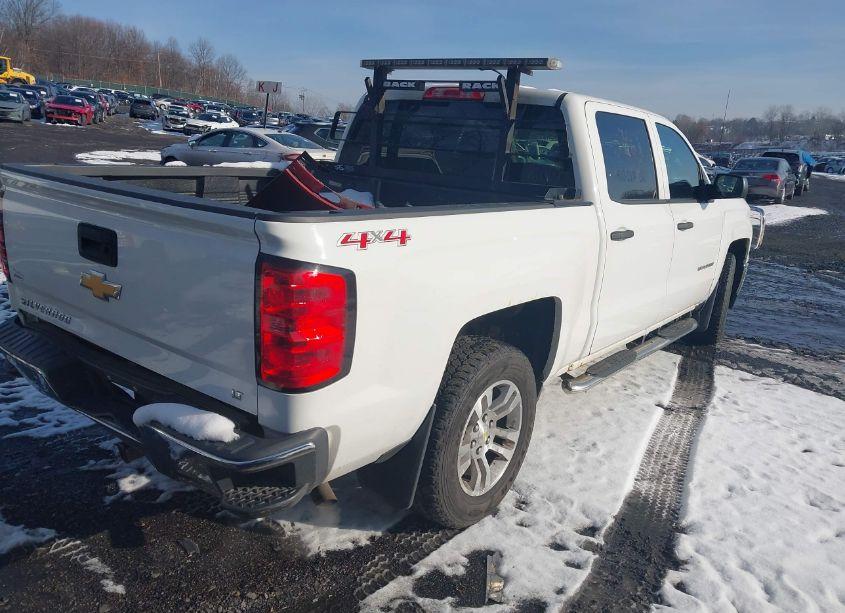 Photo 4 of 2014 Chevrolet Silverado 1500 1LT (VIN 3GCUKREC9EG164594)