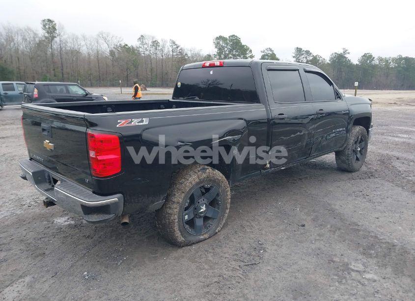 Photo 4 of 2014 Chevrolet Silverado 1500 2LT (VIN 3GCUKREC9EG165860)