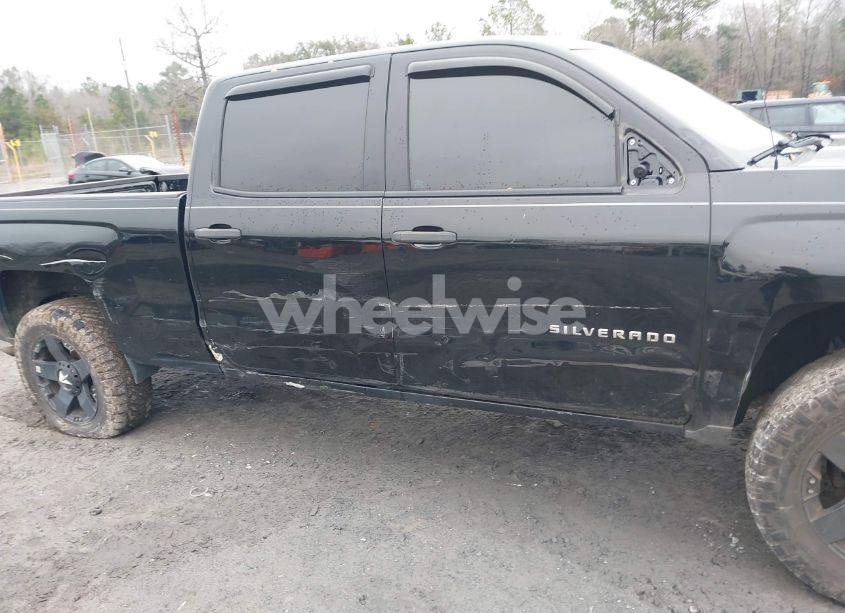 Photo 6 of 2014 Chevrolet Silverado 1500 2LT (VIN 3GCUKREC9EG165860)