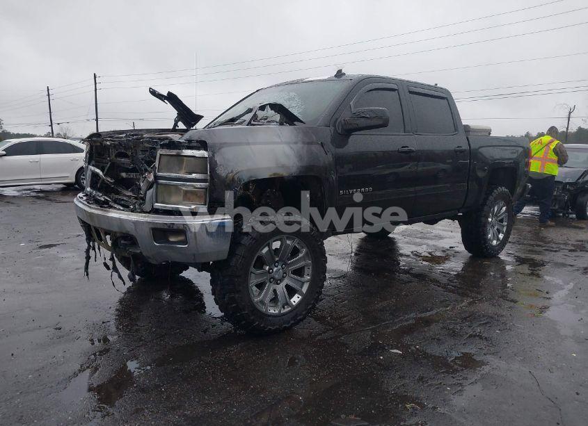 Photo 2 of 2014 Chevrolet Silverado 1500 1LT (VIN 3GCUKREC9EG166264)