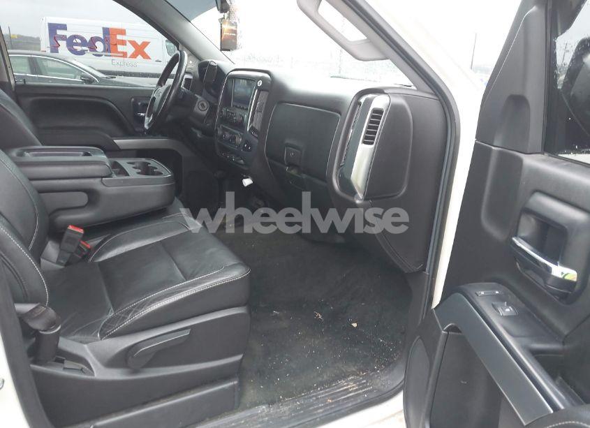 Photo 5 of 2014 Chevrolet Silverado 1500 1LT (VIN 3GCUKREC9EG174106)