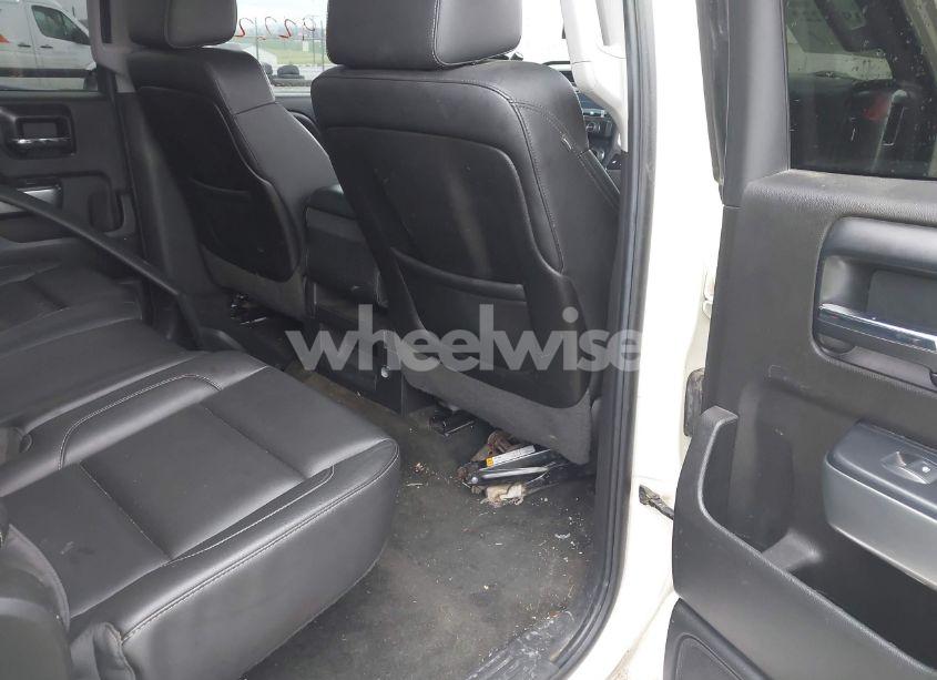 Photo 8 of 2014 Chevrolet Silverado 1500 1LT (VIN 3GCUKREC9EG174106)