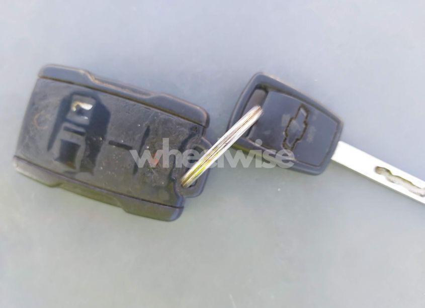 Photo 11 of 2014 Chevrolet Silverado 1500 1LT (VIN 3GCUKREC9EG235423)