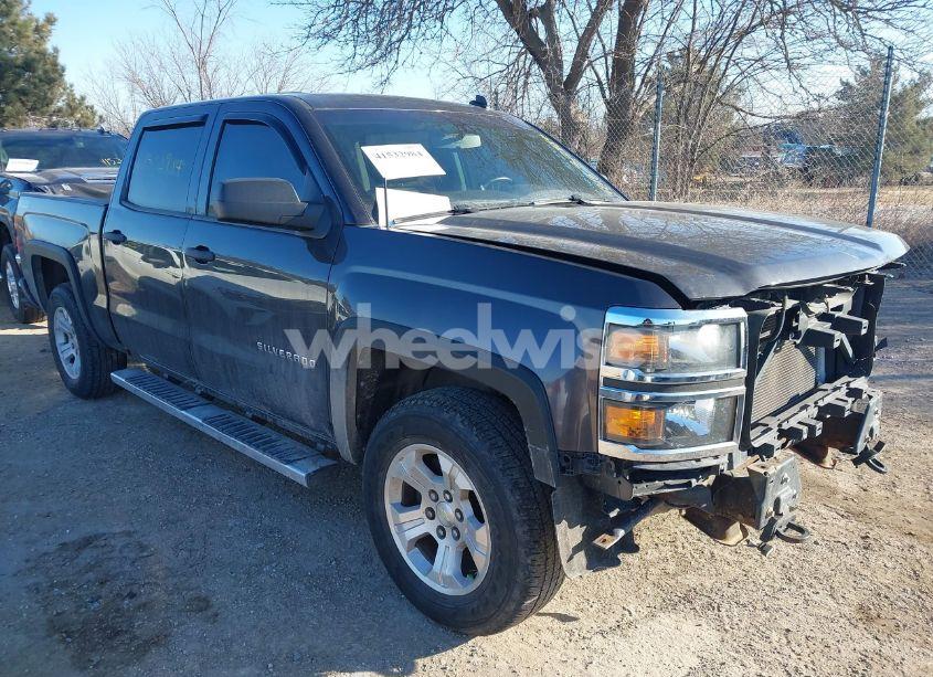 2014 Chevrolet Silverado 1500 2LT (VIN 3GCUKREC9EG237835) main photo